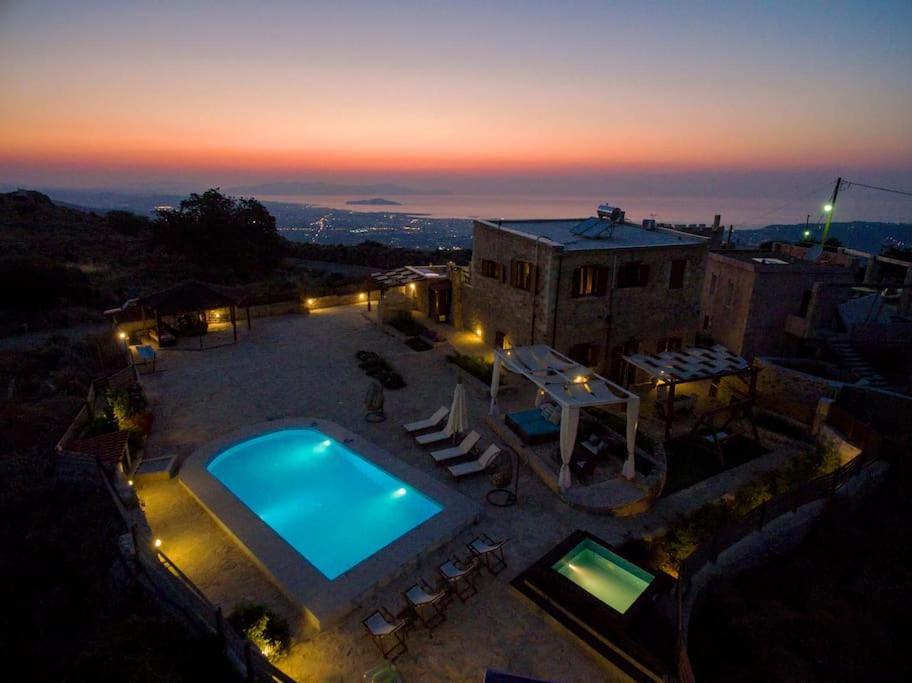 Private Luxury With Amazing View